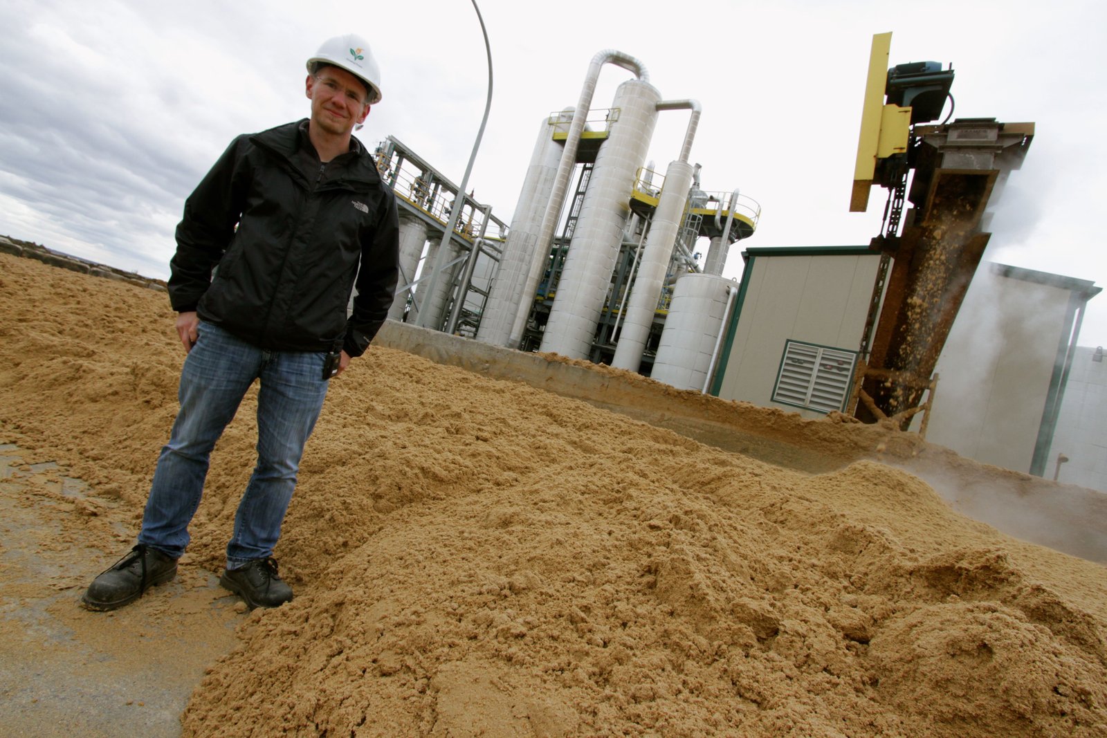 Himark Biogas has trademarked the process of integrating cattle, biogas and ethanol operations and they have actually licensed it for use by other companies in the US. Photo David Dodge, Green Energy Futures