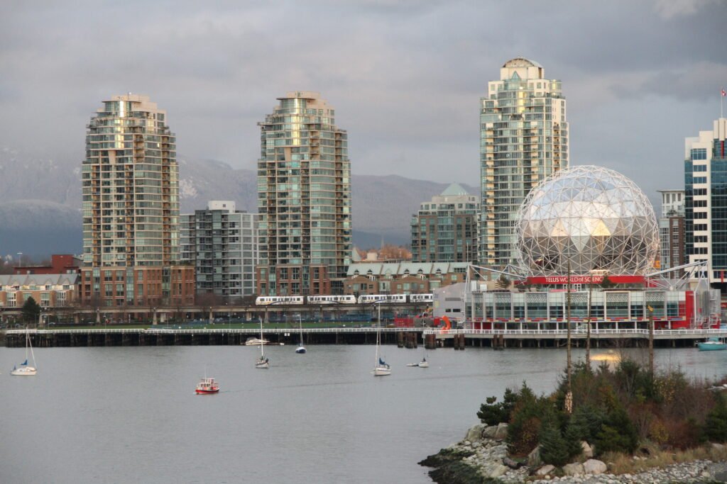 404. Toronto Western Hospital to get 90% of its Heat from the Sewer and Heat Pumps 6 Vancouver overlooking the False Creek area