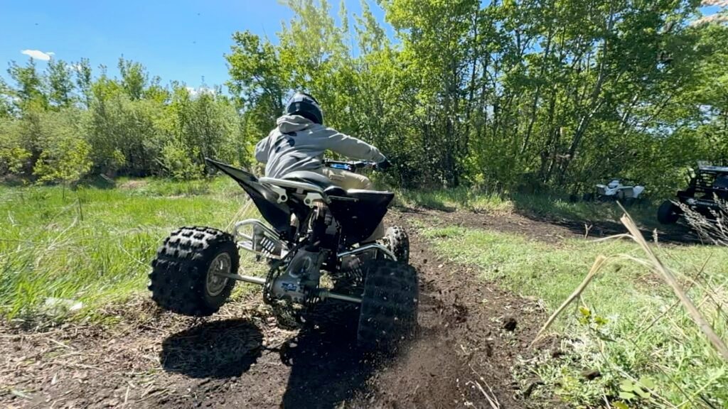 407. Tearing up the Track with Electric Quads – Kumson’s Electric Race Team 6 Curve1 wheel up Isaac