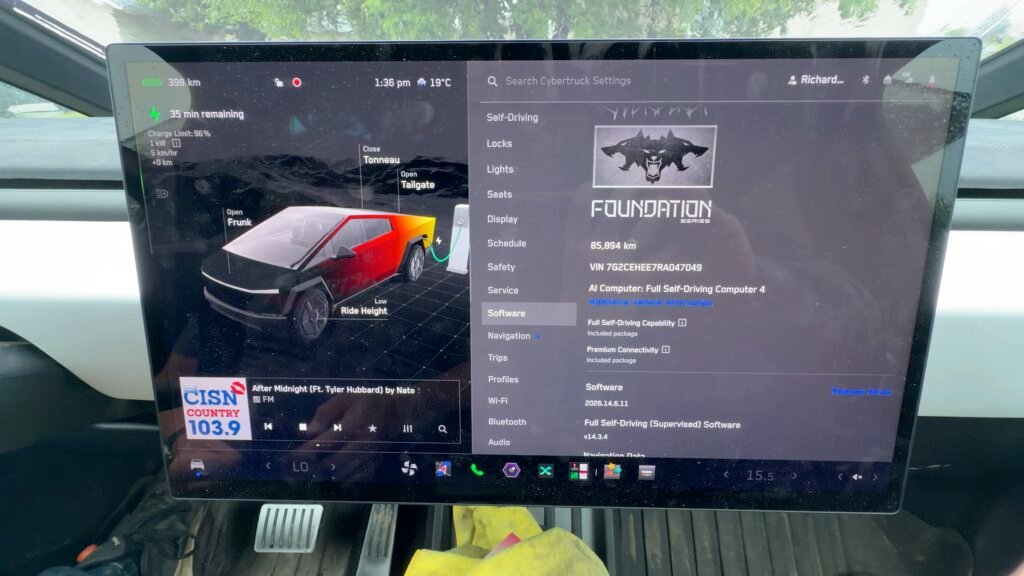 Cyber Truck Screen